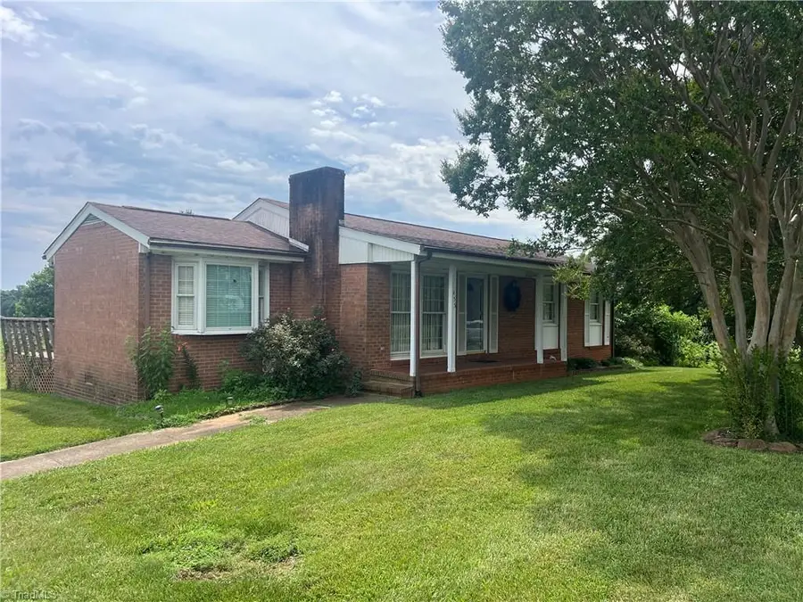 455 Cave Road, Dobson, NC 27017 - #2