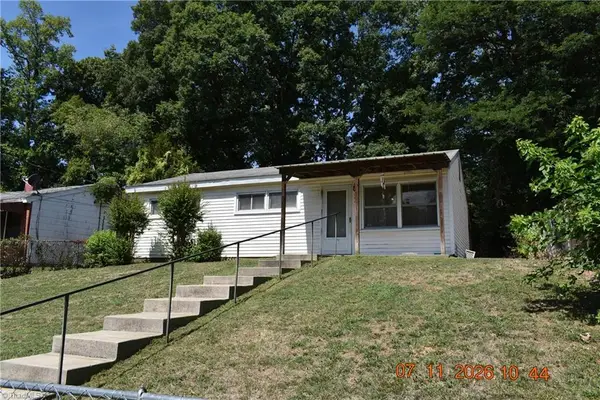 1410 Town Street, Greensboro, NC 27407
