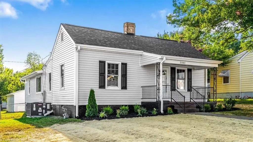 2301 Maple Street, Greensboro, NC 27405 - #1