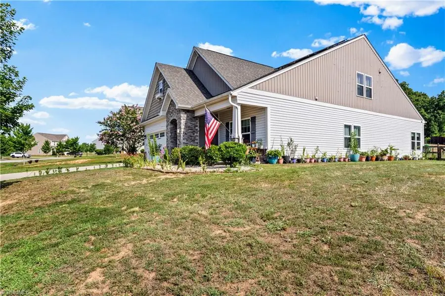108 Sprucewood Court, Advance, NC 27006 - #2