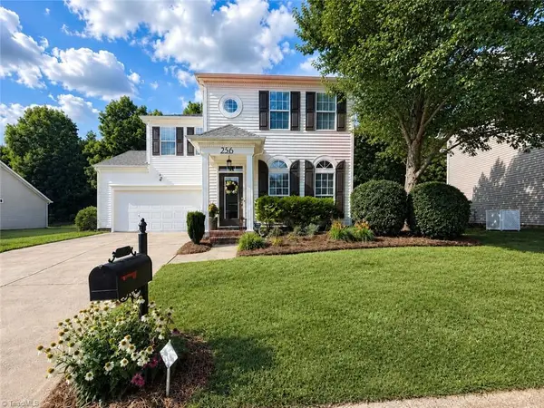 256 Brooks Landing Drive, Winston-Salem, NC 27106