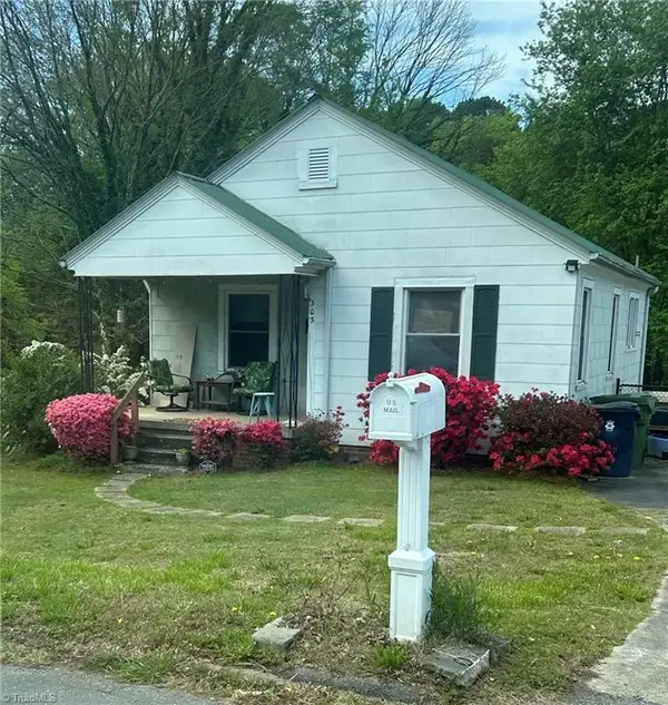 303 Mendota Avenue, Lexington, NC 27292