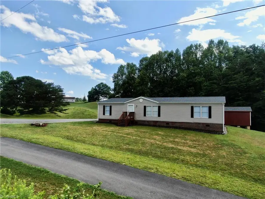 195 Mountain Crest Lane, Claudville, VA 24076 - #2