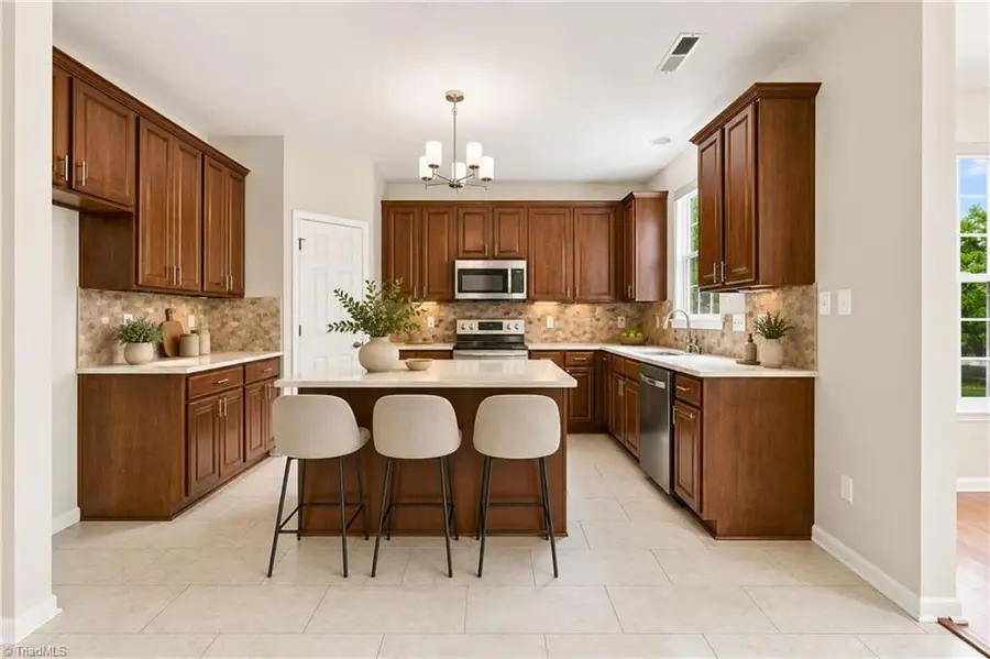 3174 Rock Pond Circle, High Point, NC 27265 - #3
