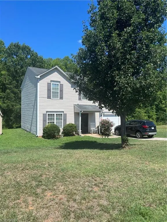 626 Bentley Lane, Burlington, NC 27217 - #2