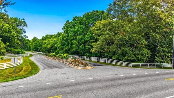 7800 Southerland Drive, Browns Summit, NC 27214