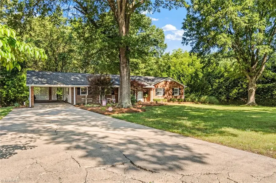 4216 Rayfield Drive, Winston Salem, NC 27107 - #3