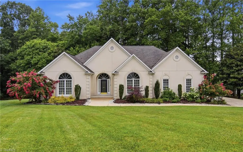 3003 Lodge Drive, Jamestown, NC 27282 - #1
