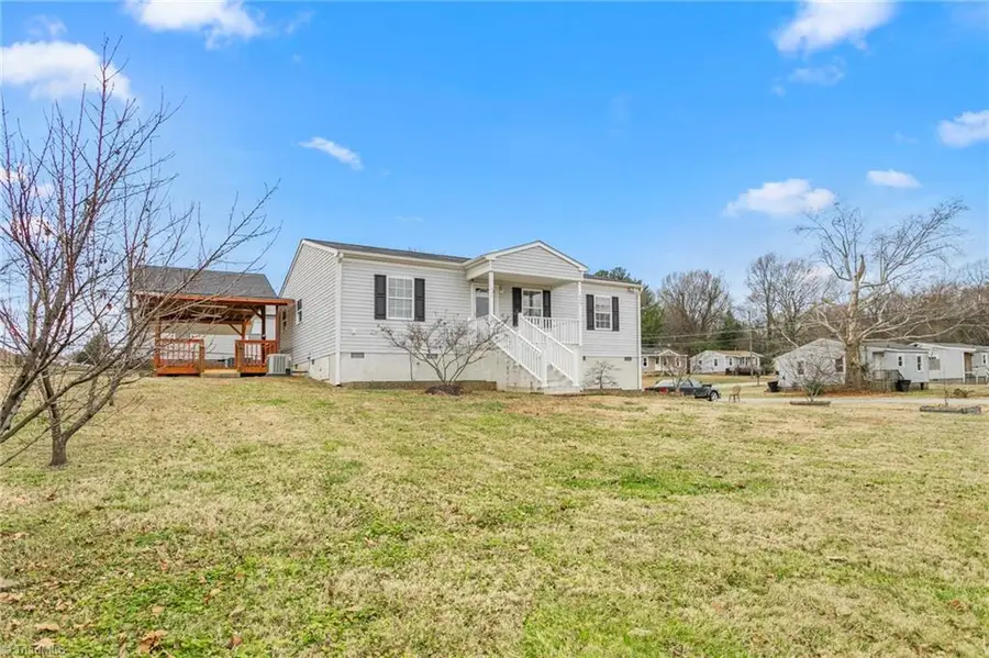 445 Key Street, Burlington, NC 27217 - #2