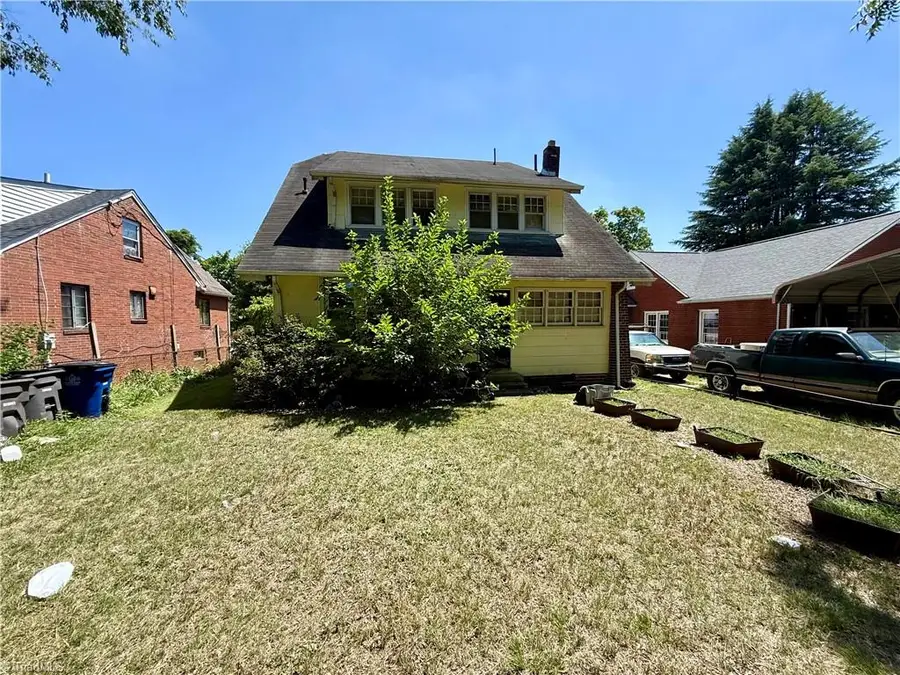 435 25th Street, Winston Salem, NC 27105 - #3