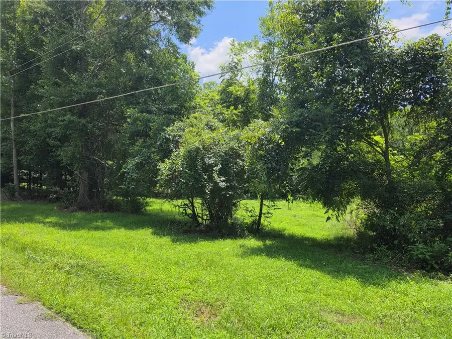 417 Coe Avenue, High Point, NC 27263 - #3