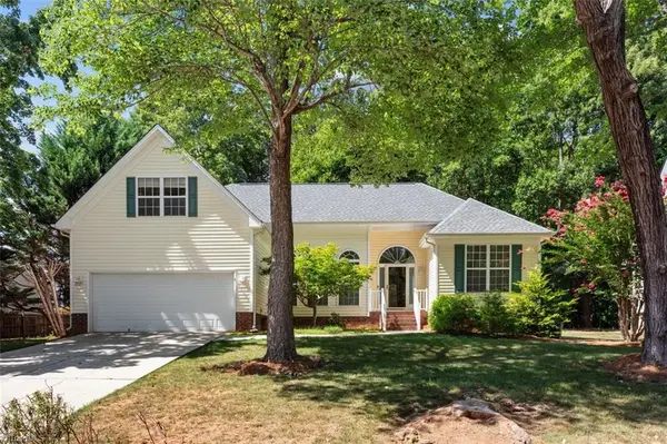 3 Holly Springs Lane, Greensboro, NC 27455