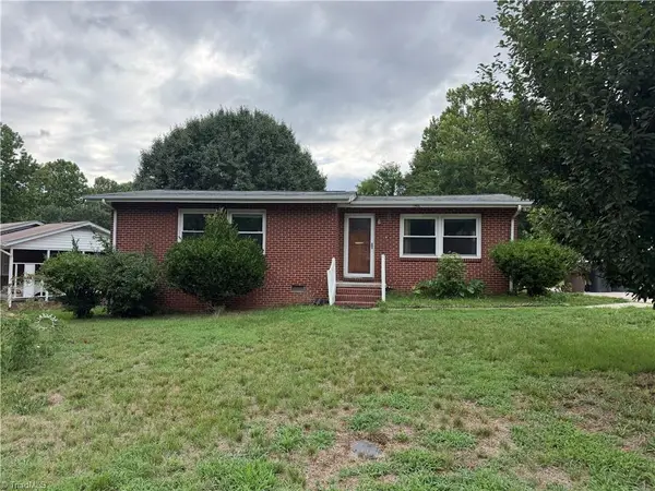 1906 Finley Street, Greensboro, NC 27406