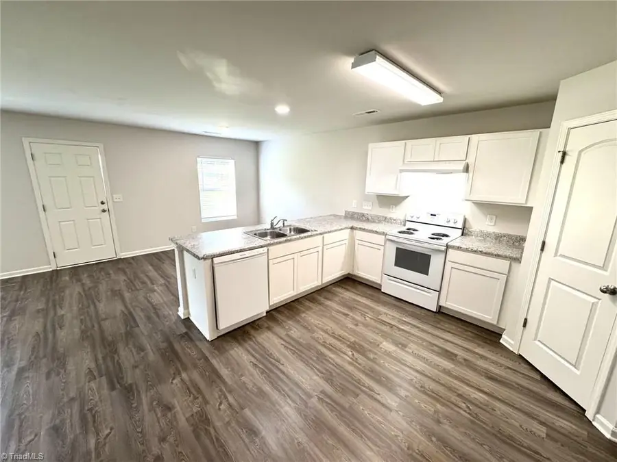 4104 Devonwood Court, Greensboro, NC 27405 - #3
