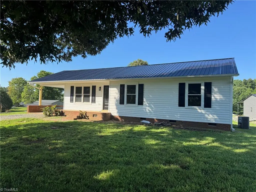 272 Shepps Boat Dock Road, Lexington, NC 27292 - #1