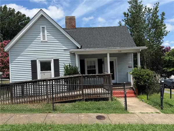 308 Upton Street, Winston-Salem, NC 27103