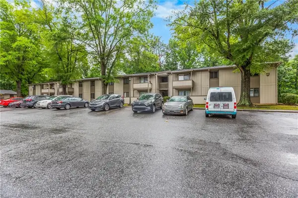 2270 Sunderland Road #12A, Winston-Salem, NC 27103