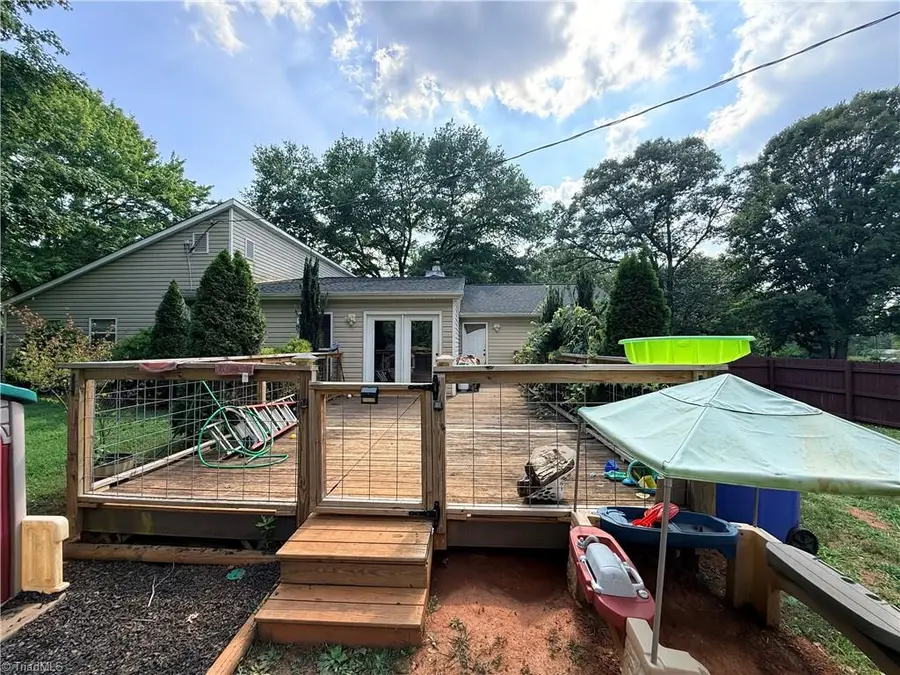 471 Raven Ridge Drive, Kernersville, NC 27284 - #3