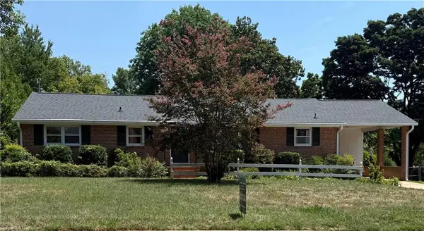 1004 Onslow Drive, Greensboro, NC 27408