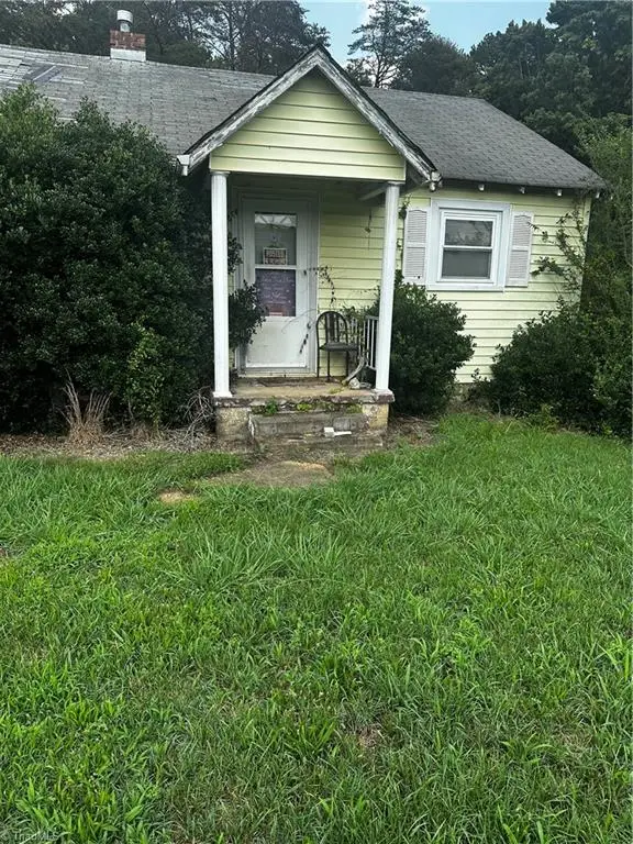 1197 Meadowlark Drive, Winston-Salem, NC 27106