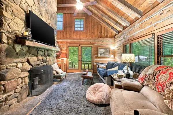 3439 Nc Highway 89 E, Walnut Cove, NC 27052