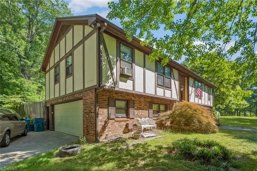 601 Burning Bush Drive, Pleasant Garden, NC 27313 - #3