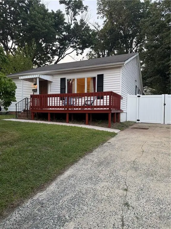 4220 Harvard Avenue, Greensboro, NC 27407