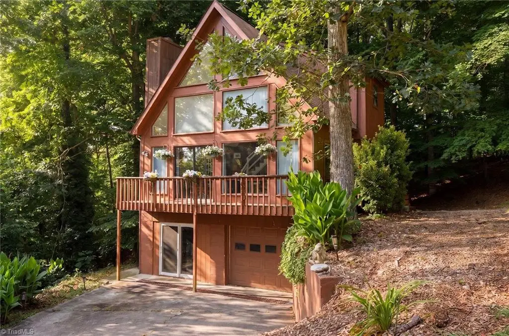 1921 Chateau Ridge, Winston Salem, NC 27103 - #1