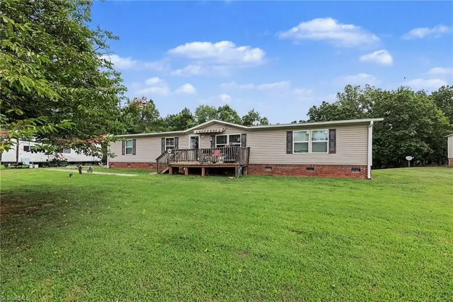 1679 Flat Shoals Road, King, NC 27021 - #2