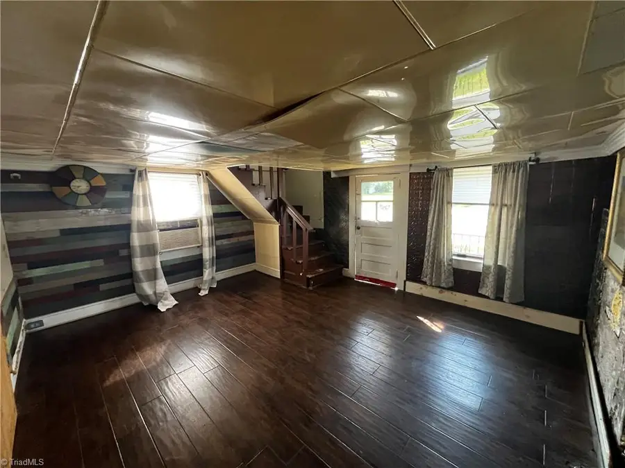 628 Early Avenue, Eden, NC 27288 - #2