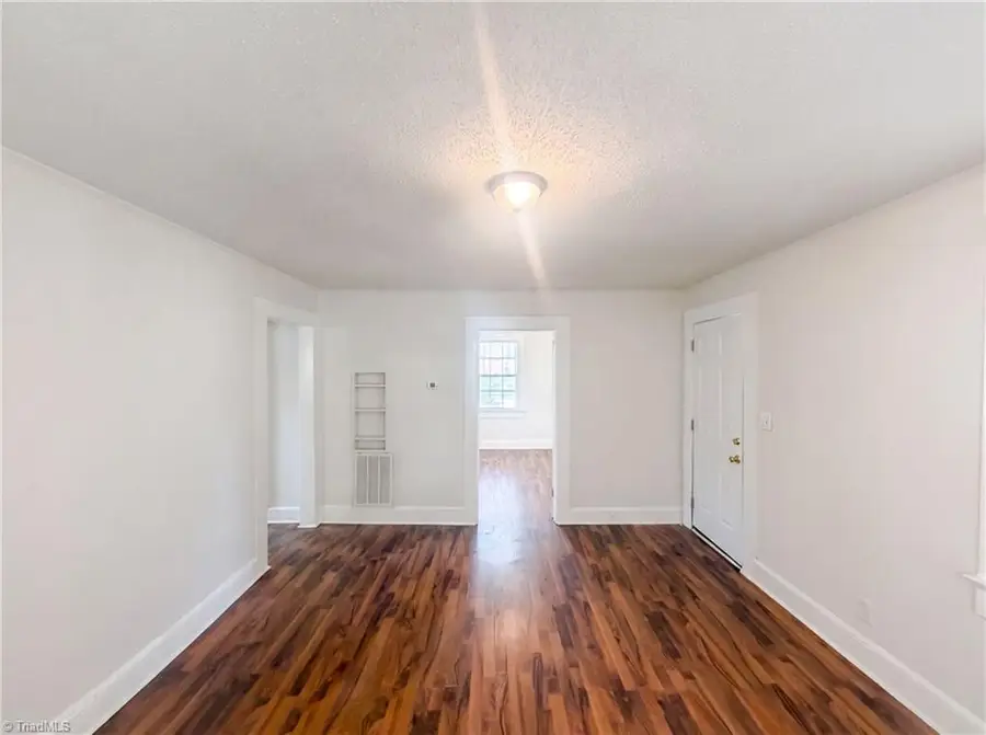 920 Elm Street, Burlington, NC 27217 - #3