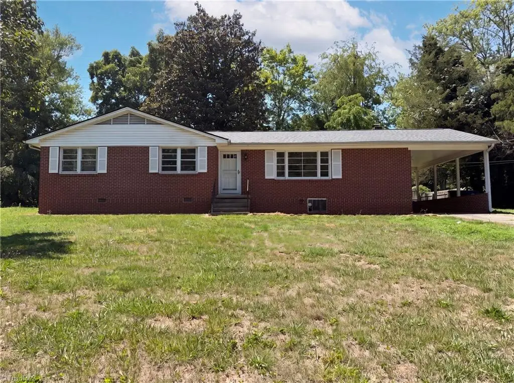 5150 Williamsburg Road, Winston Salem, NC 27106 - #1