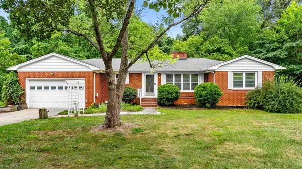 1432 N Nc Highway 87, Elon, NC 27244