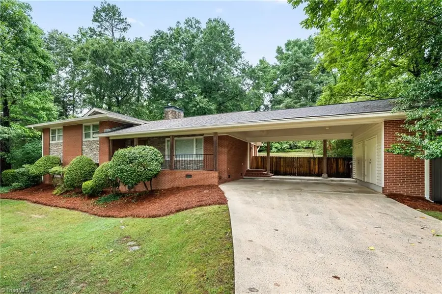 1116 Wynnewood Avenue, High Point, NC 27262 - #3