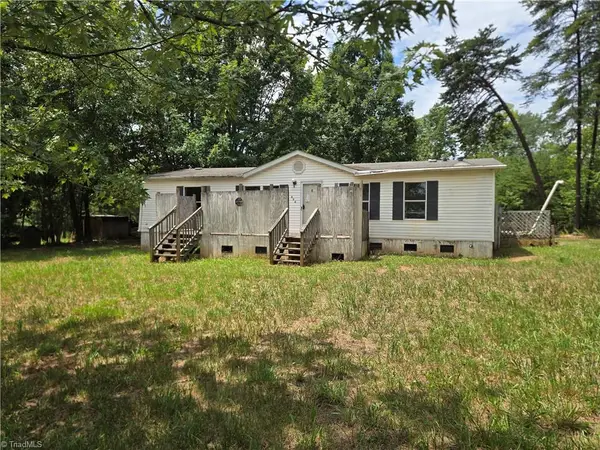 580 Barnes Road, Eden, NC 27288