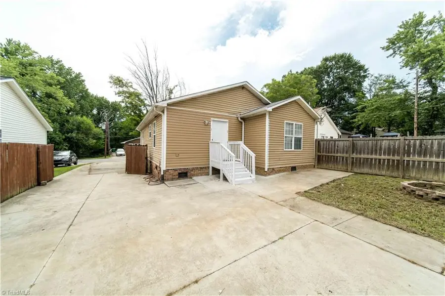 1021 Asheboro Street, High Point, NC 27260 - #2