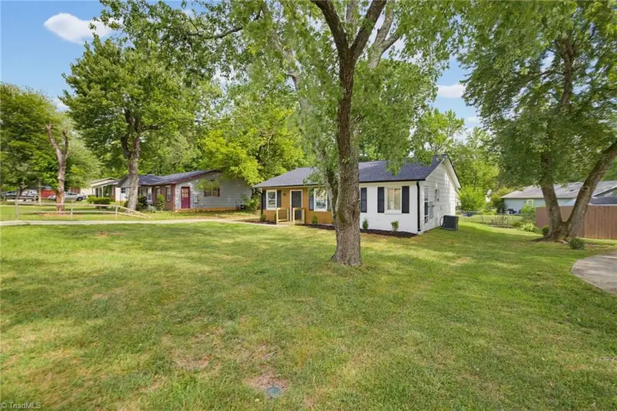 517 Munster Avenue, Greensboro, NC 27406 - #3