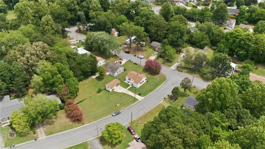 2010 Edgewood Drive, High Point, NC 27262 - #3