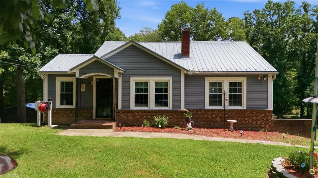 371 Conrad Drive, Thomasville, NC 27360 - #1
