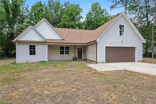 125 City Line Drive, Thomasville, NC 27360