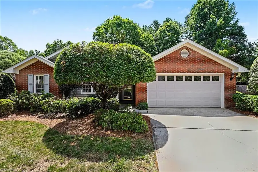7 Brandywine Circle, Greensboro, NC 27409 - #3