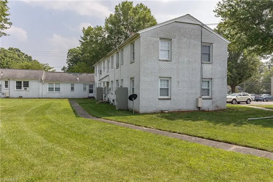 1600 W Front Street #33C, Burlington, NC 27215 - #3