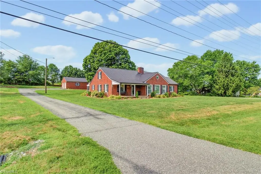 4264 High Point Road, Winston Salem, NC 27107 - #1