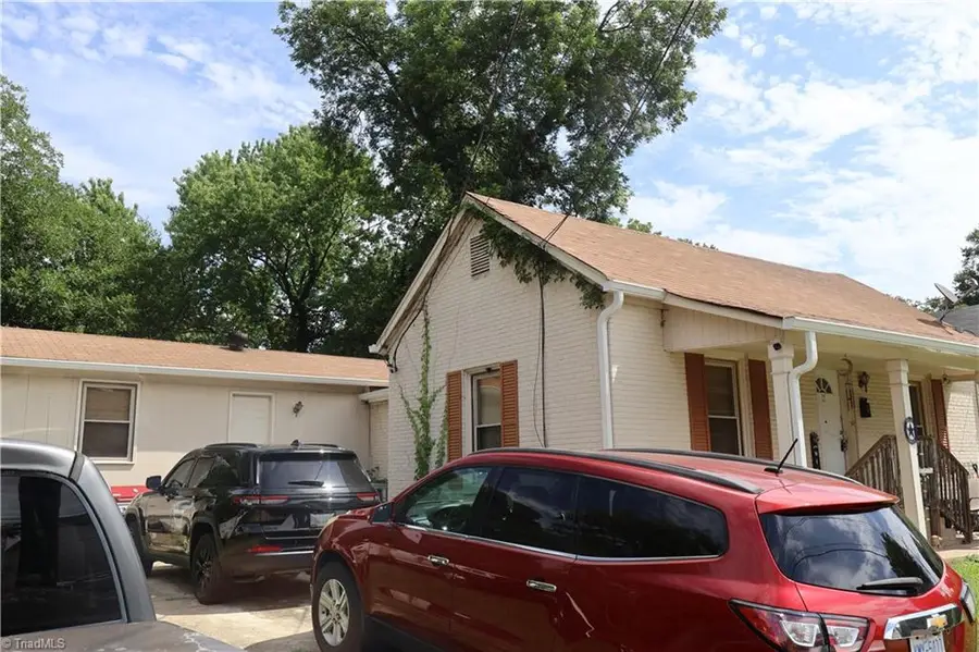 504 Oak Street, Mooresville, NC 28115 - #2