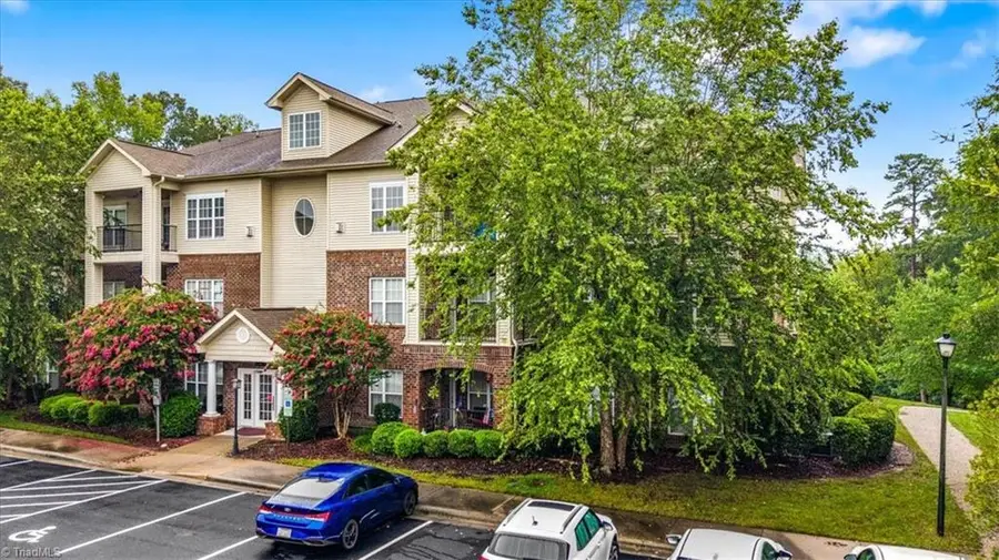 200 Lennox Drive #3B, Jamestown, NC 27282 - #3