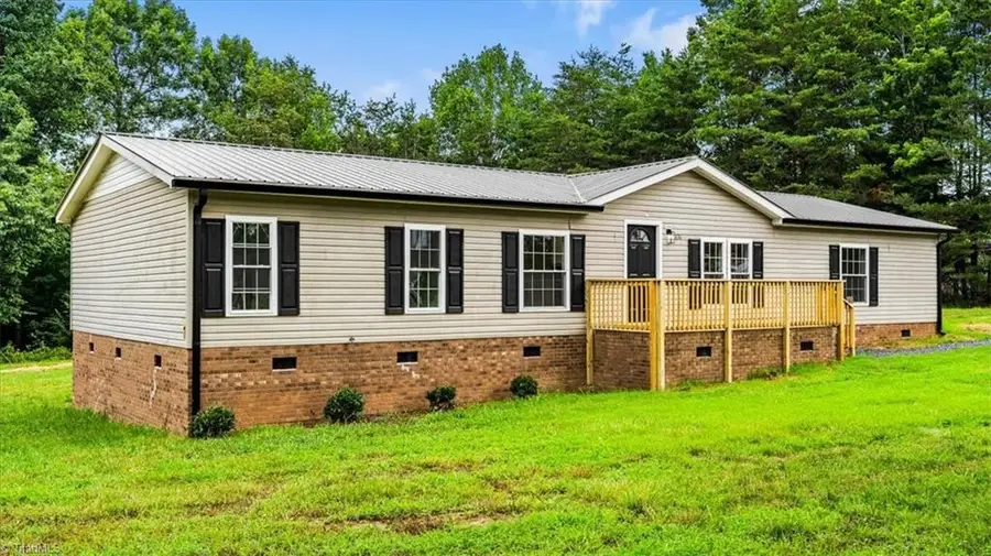 1650 Lincoln Street, Eden, NC 27288 - #2