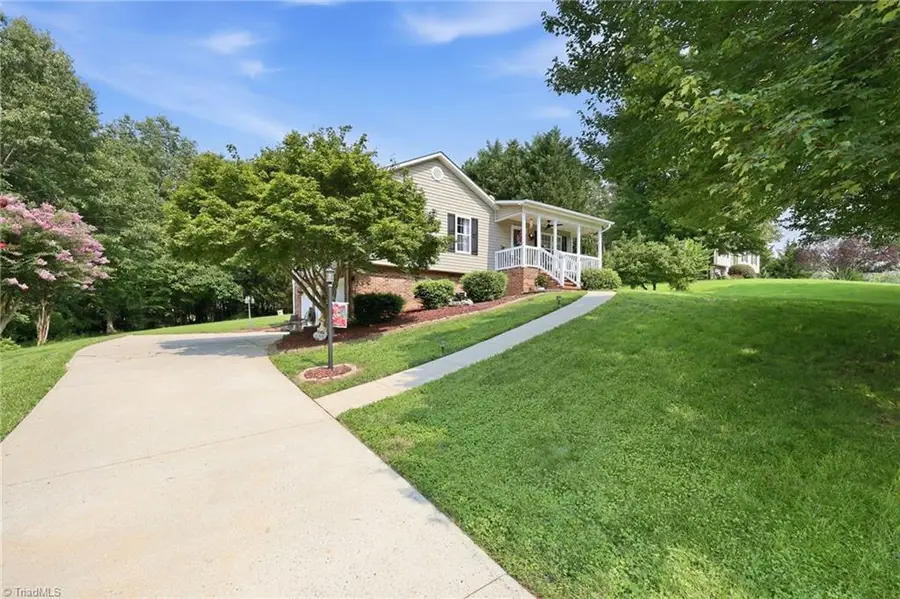 270 Bridgewater Road, Mount Airy, NC 27030 - #3