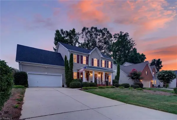 3674 Oak Chase Drive, High Point, NC 27265