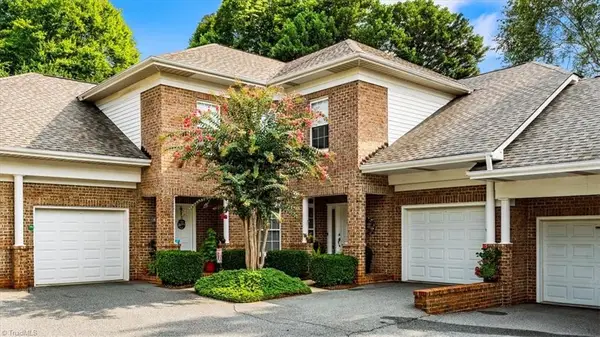 8 Indigo Lake Terrace #G, Greensboro, NC 27455