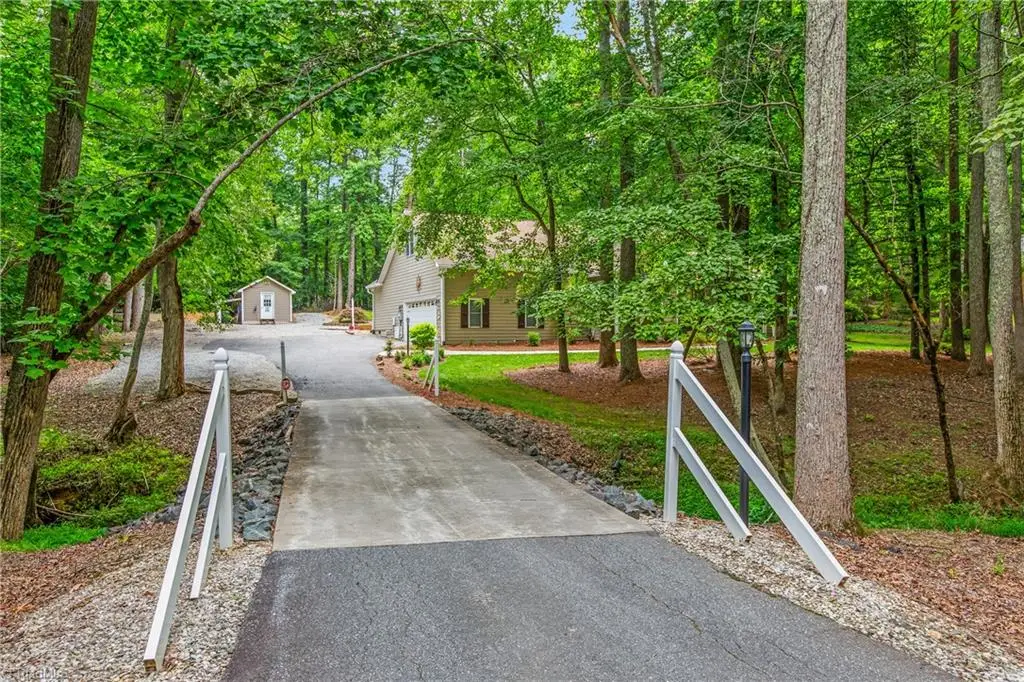 1239 Blackberry Ridge Road, High Point, NC 27265 - #1